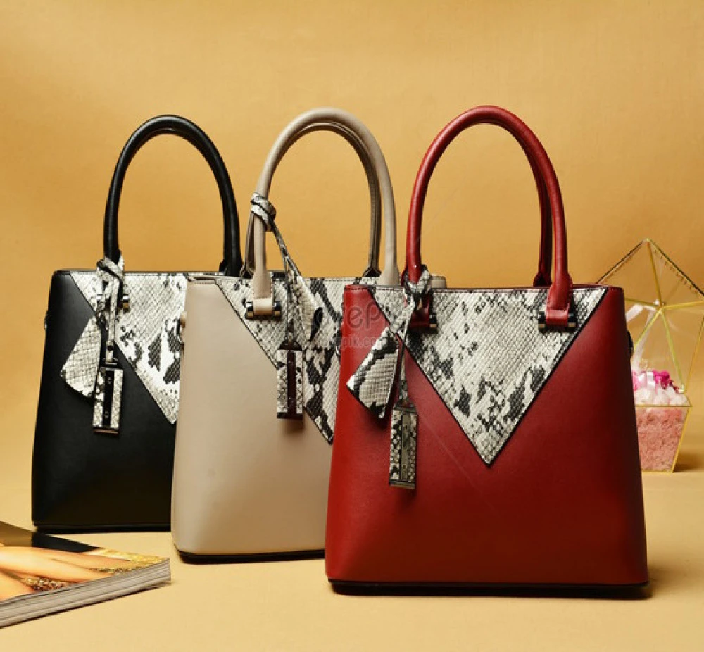 Exclusive Bag 1